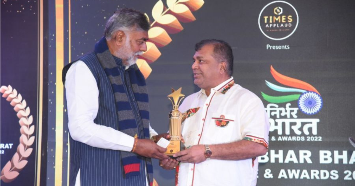 Ramkumar Pal bestowed with Atma-Nirbhar Bharat Conclave & Awards 2022 for his noble service to humanity